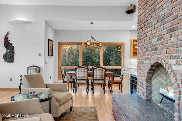 18 Belvidere Road, Atlantic Highlands, NJ 07716