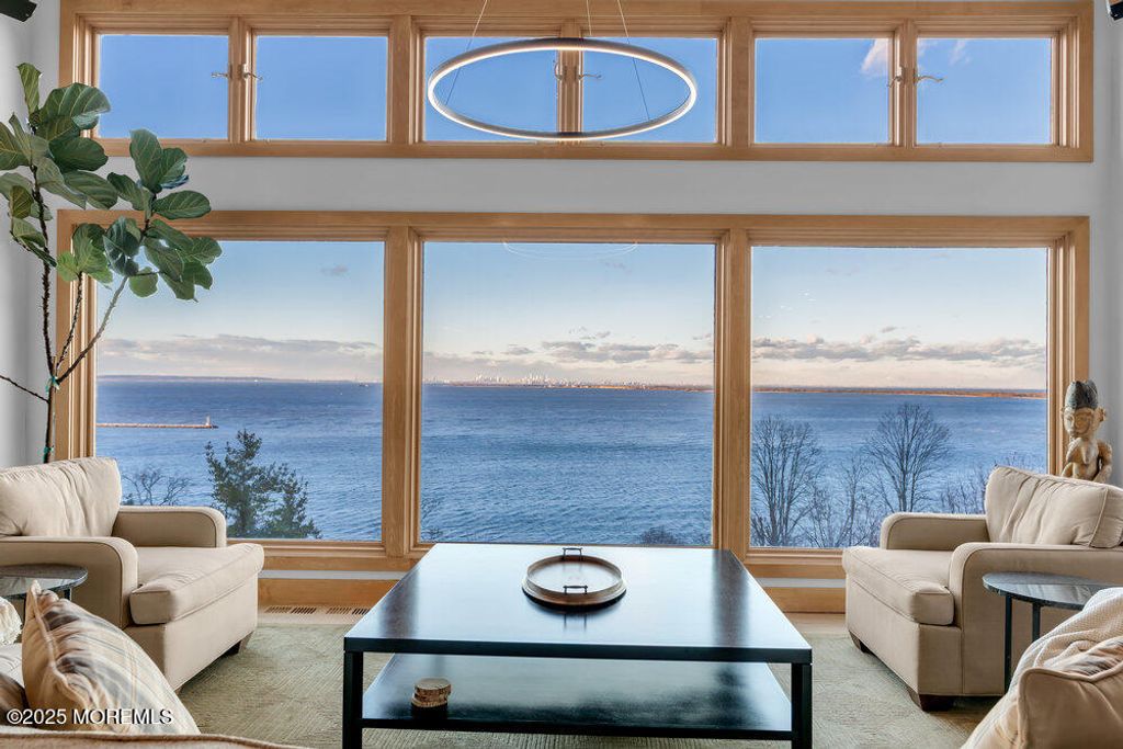 18 Belvidere Road, Atlantic Highlands, NJ 07716