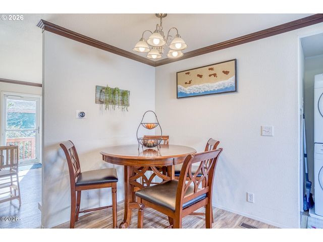 6824 Sw GALLEY Ave, Lincoln City, OR 97367