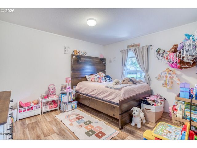 6824 Sw GALLEY Ave, Lincoln City, OR 97367