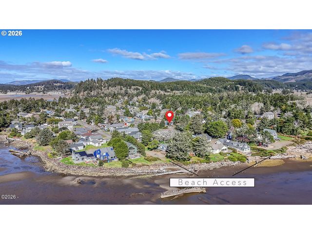 6824 Sw GALLEY Ave, Lincoln City, OR 97367