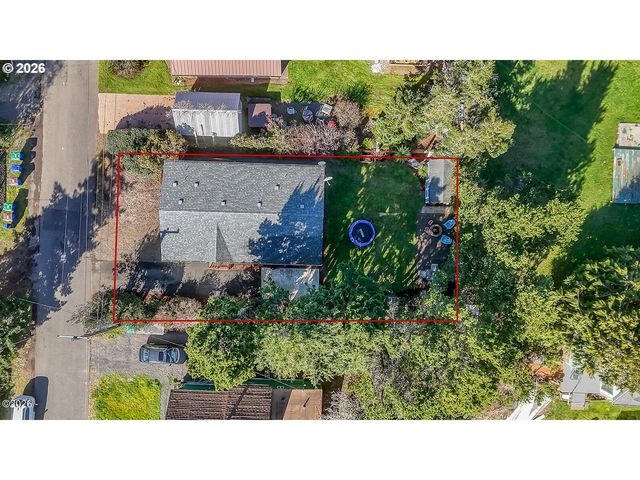 6824 Sw GALLEY Ave, Lincoln City, OR 97367