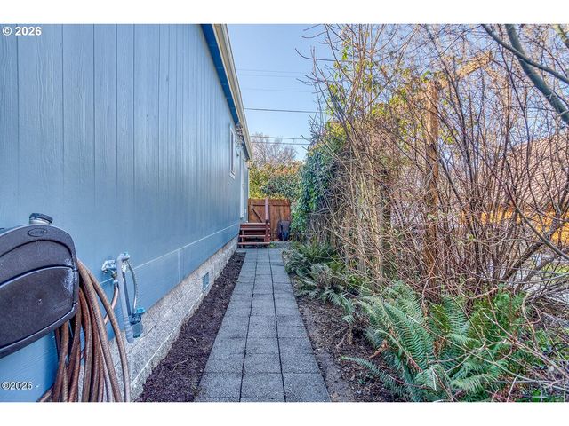 6824 Sw GALLEY Ave, Lincoln City, OR 97367