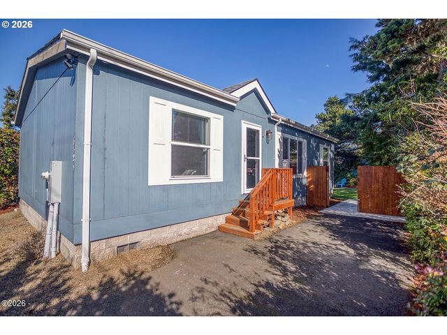 6824 Sw GALLEY Ave, Lincoln City, OR 97367