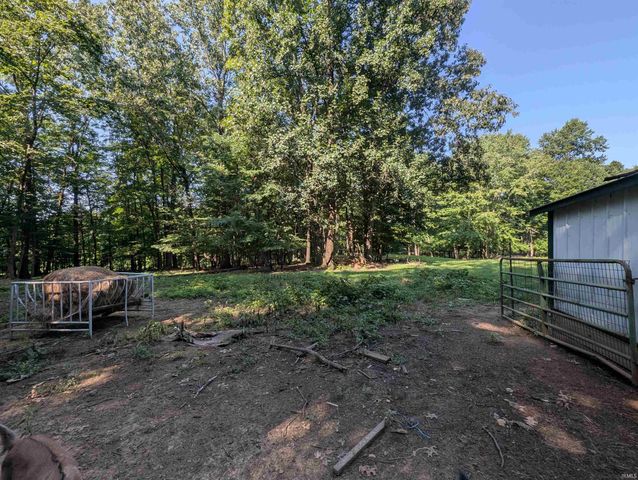 6774 Asbell Road, Shoals, IN 47581