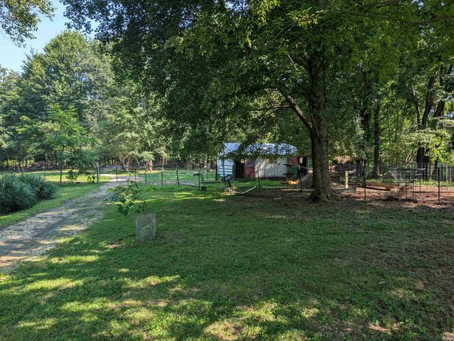 6774 Asbell Road, Shoals, IN 47581