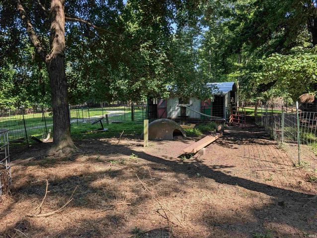 6774 Asbell Road, Shoals, IN 47581