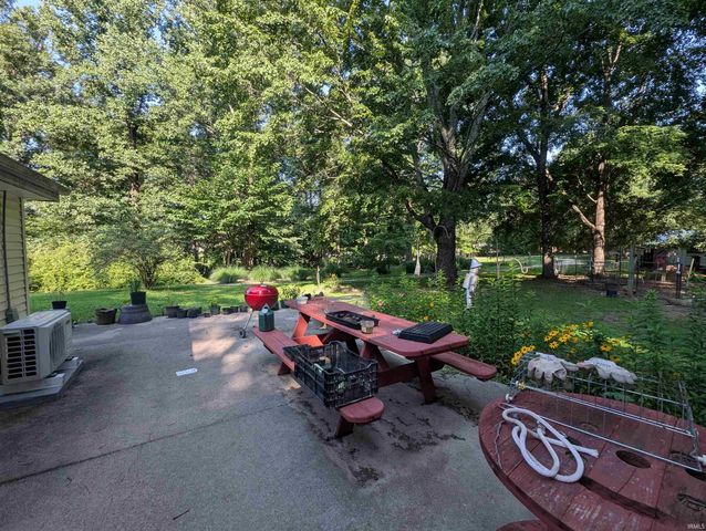 6774 Asbell Road, Shoals, IN 47581