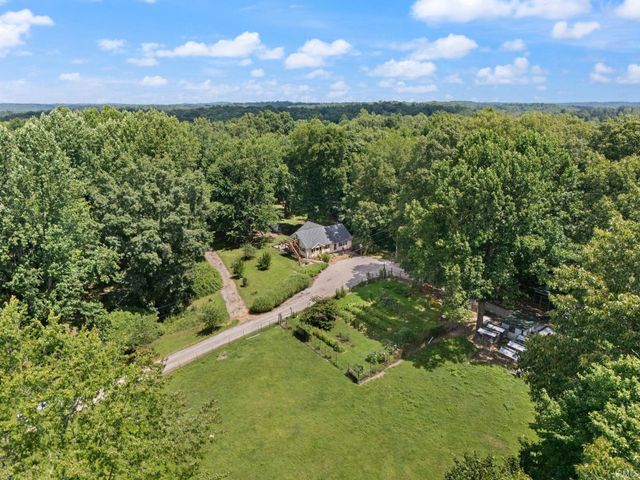 6774 Asbell Road, Shoals, IN 47581