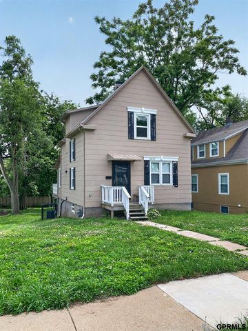3417 Seward Street, Omaha, NE 68111
