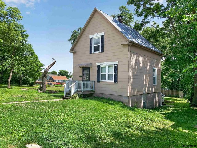 3417 Seward Street, Omaha, NE 68111