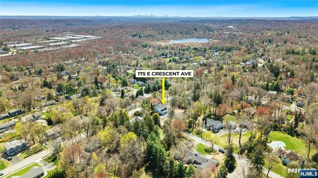 175 E Crescent Avenue, Allendale, NJ 07401