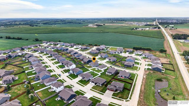 12915 S 55th Street, Papillion, NE 68133
