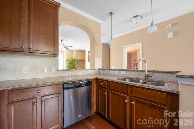 11194 Bridgewater Drive, Huntersville, NC 28078