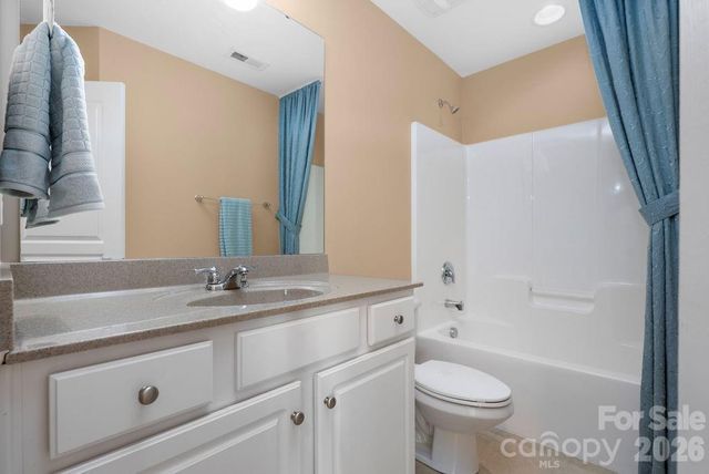 11194 Bridgewater Drive, Huntersville, NC 28078