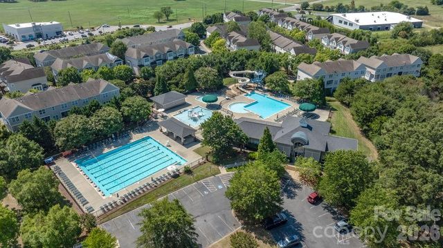 11194 Bridgewater Drive, Huntersville, NC 28078
