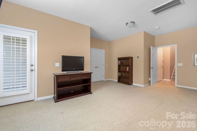 11194 Bridgewater Drive, Huntersville, NC 28078