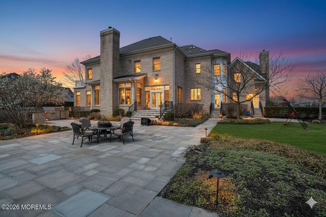 10 Stayman Court, Manalapan, NJ 07726