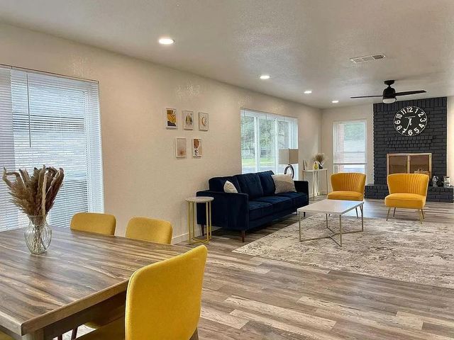 2502 Tracy CV, Leander, TX 78641