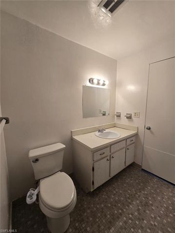 1830 Maravilla AVE 612, Fort Myers, FL 33901
