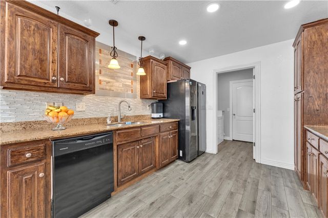 659 Westbury Street, Springdale, AR 72762