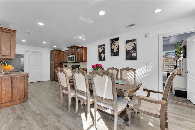 659 Westbury Street, Springdale, AR 72762