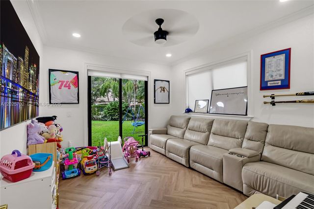5478 SW 189th Ave, Miramar, FL 33029