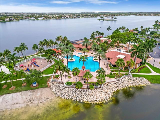 5478 SW 189th Ave, Miramar, FL 33029