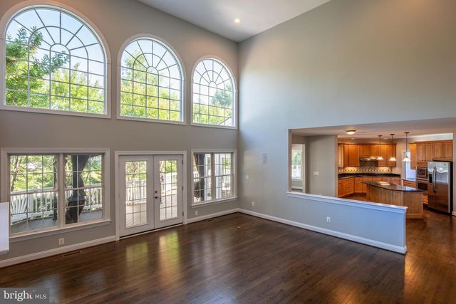 20262 KIAWAH ISLAND DR, Ashburn, VA 20147