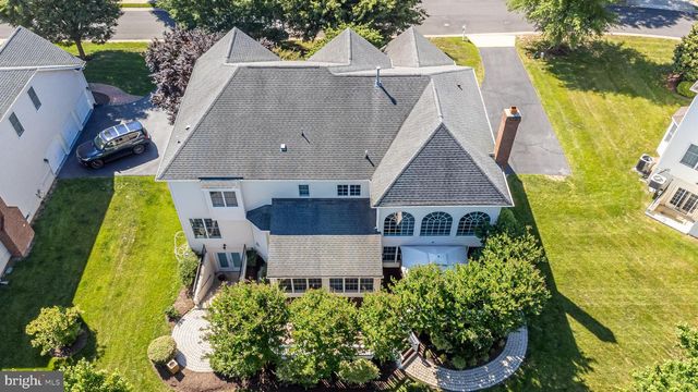 20262 KIAWAH ISLAND DR, Ashburn, VA 20147