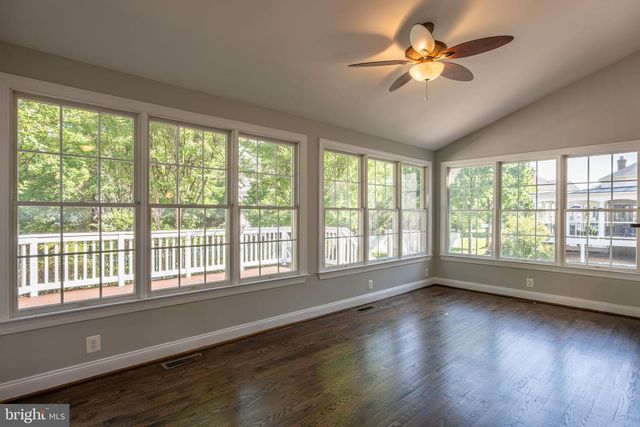 20262 KIAWAH ISLAND DR, Ashburn, VA 20147