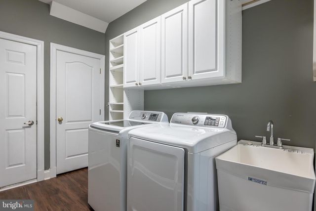 20262 KIAWAH ISLAND DR, Ashburn, VA 20147