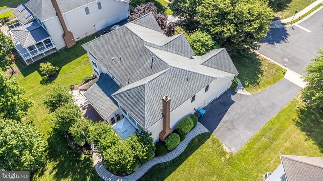 20262 KIAWAH ISLAND DR, Ashburn, VA 20147