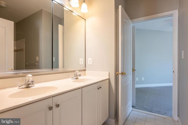 20262 KIAWAH ISLAND DR, Ashburn, VA 20147