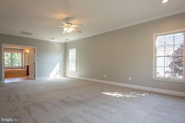 20262 KIAWAH ISLAND DR, Ashburn, VA 20147