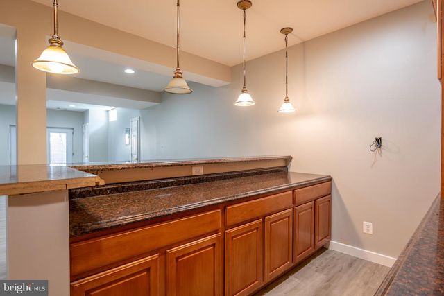 20262 KIAWAH ISLAND DR, Ashburn, VA 20147