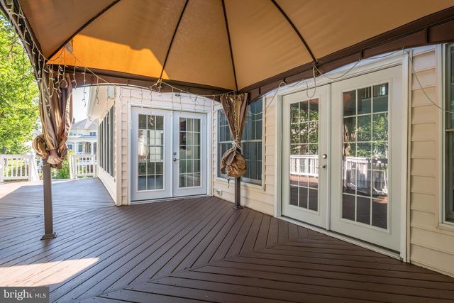 20262 KIAWAH ISLAND DR, Ashburn, VA 20147
