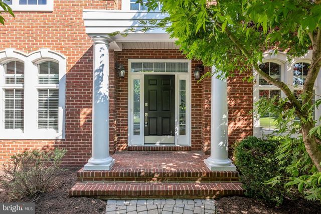 20262 KIAWAH ISLAND DR, Ashburn, VA 20147