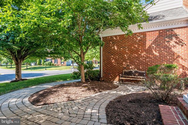 20262 KIAWAH ISLAND DR, Ashburn, VA 20147