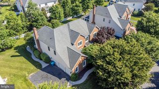 20262 KIAWAH ISLAND DR, Ashburn, VA 20147