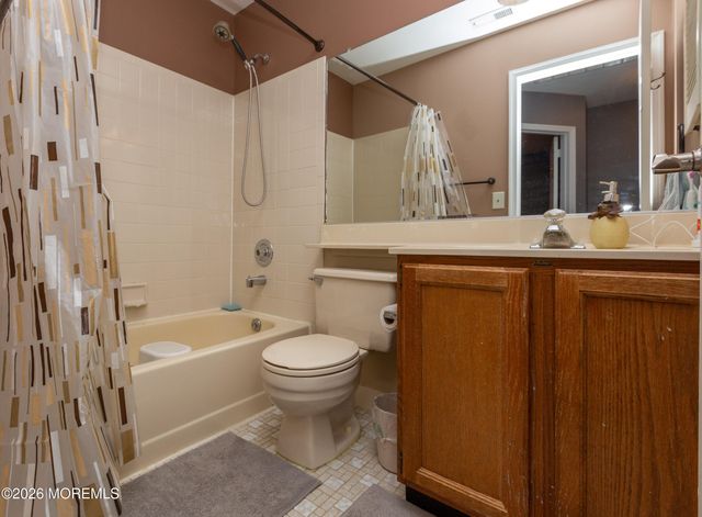 52 Sweet Gum Road, Howell, NJ 07731