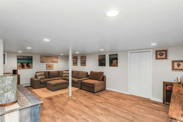 2723 Clarendon Avenue, Bellmore, NY 11710