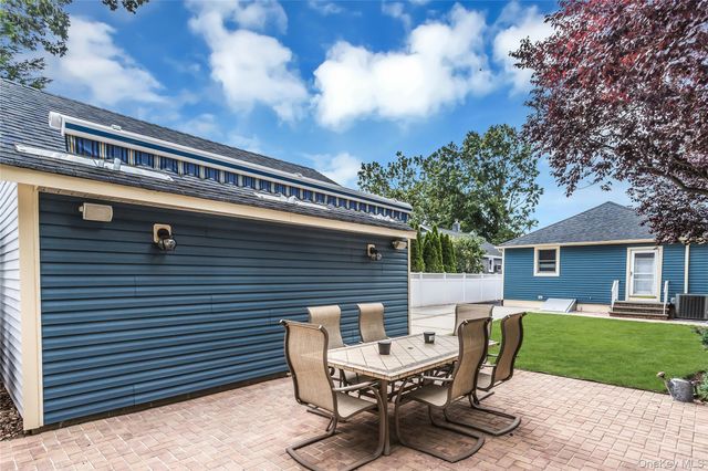 2723 Clarendon Avenue, Bellmore, NY 11710