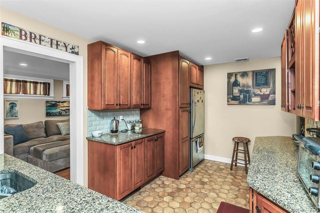 2723 Clarendon Avenue, Bellmore, NY 11710