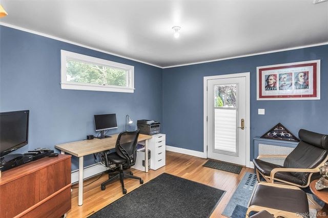 2723 Clarendon Avenue, Bellmore, NY 11710