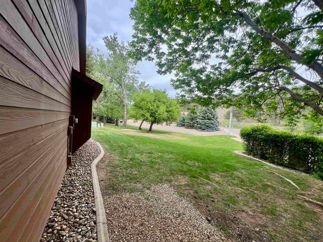 4802 GALENA DR, Rapid City, SD 57702