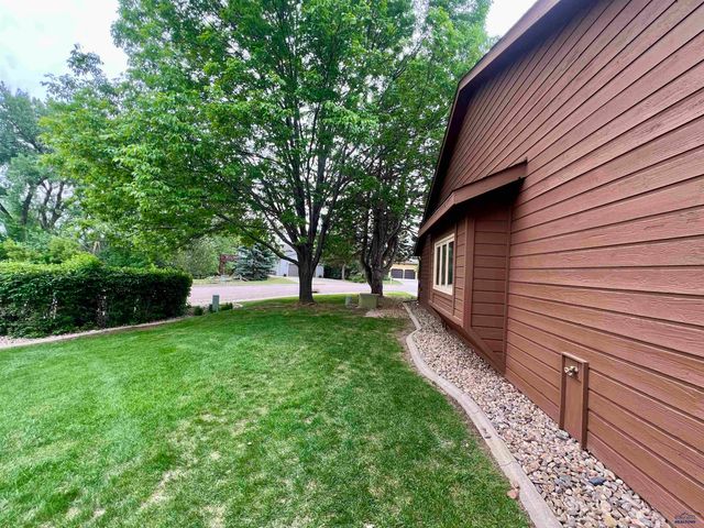 4802 GALENA DR, Rapid City, SD 57702