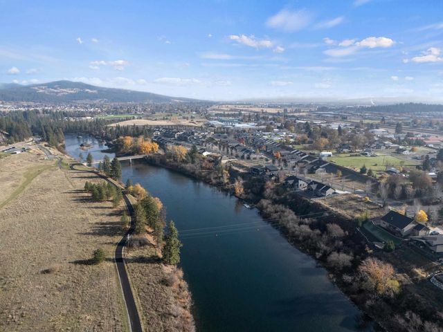 11406 E Coyote Rock Dr, Spokane Valley, WA 99206