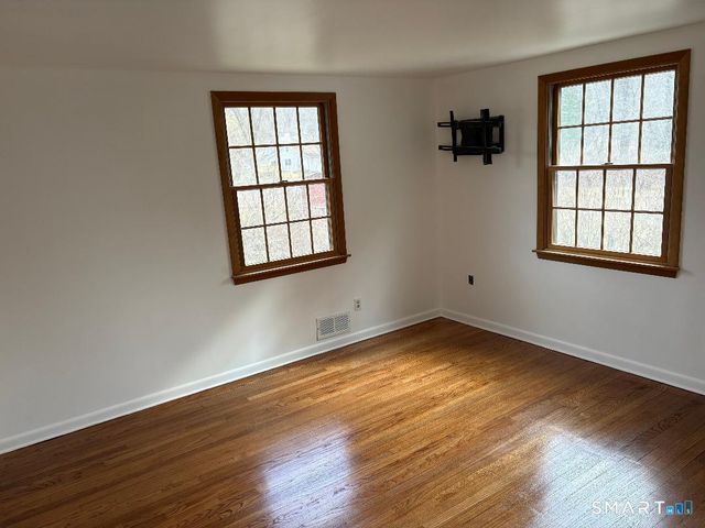 10 Bonnybrook Drive, New Milford, CT 06776