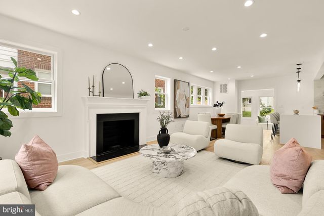 1507 UNDERWOOD ST NW, Washington, DC 20012